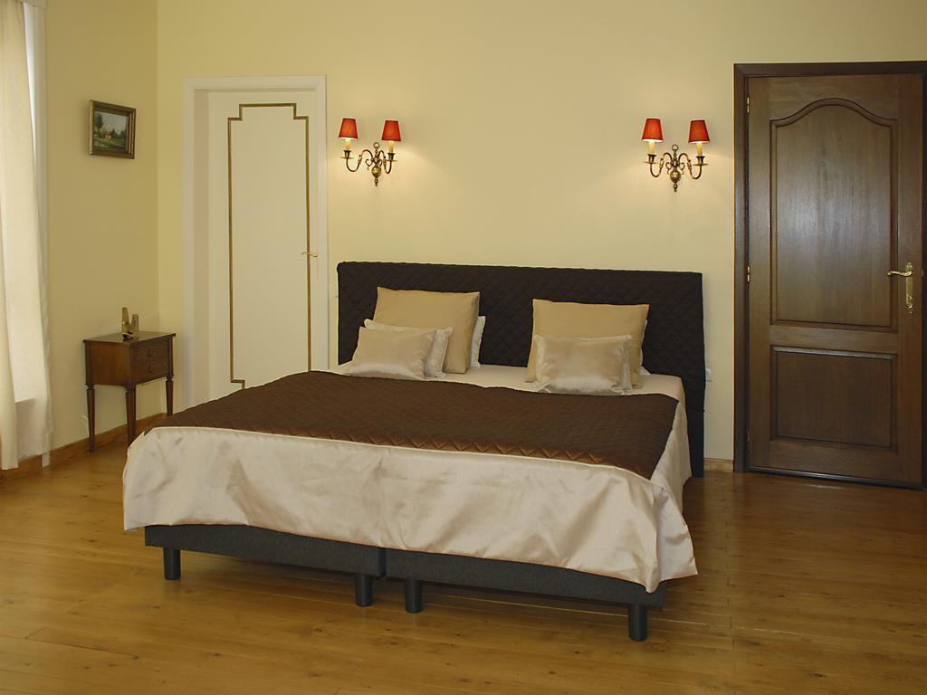 B&B Golden Corner 24 Malinas Exterior foto